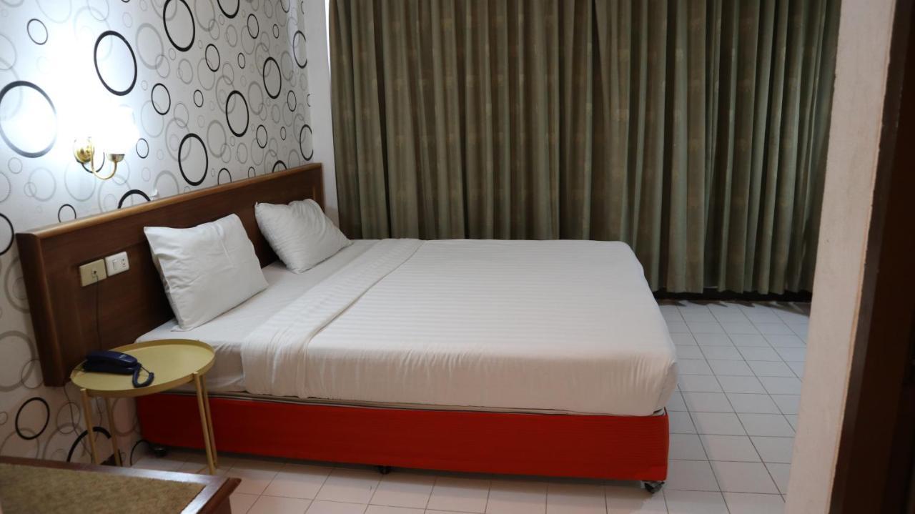 Patong Triple P Hotel Exterior photo